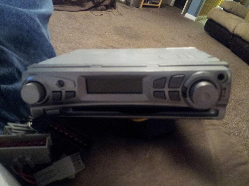 Rampage by audiovox ca812 am/fm cd aux head unit 