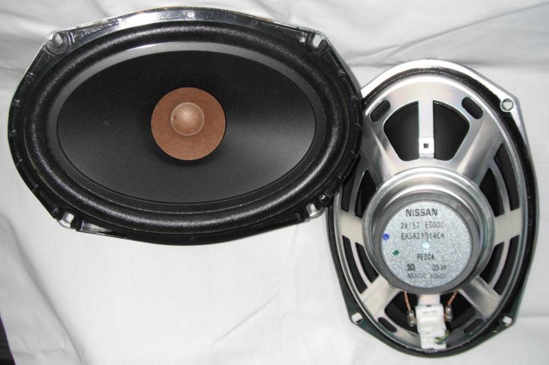 2008 nissan sentra rear speakers (pair)