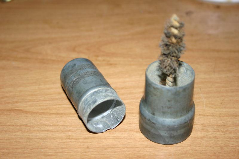 Vintage automotive & truck top post battery terminal brush type cleaning tool 