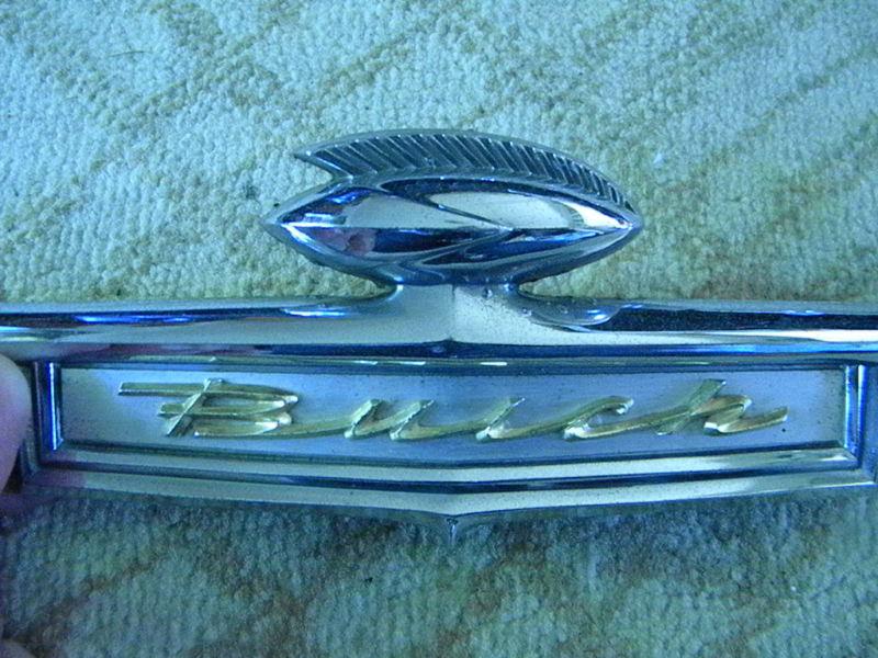 59 buick 2 door lesabre electra invicta hood ornament nice!