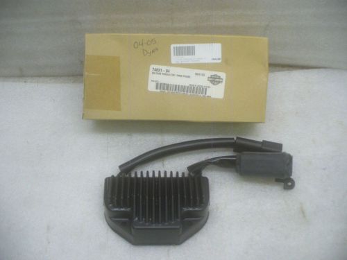 Harley 04-05 dyna oem nos three phase voltage regulator, 74631-04.