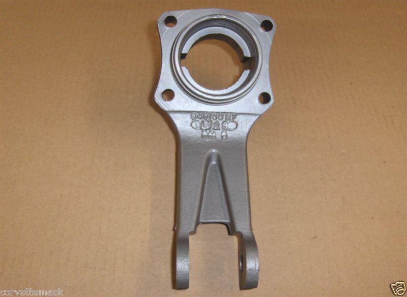 Corvette rear wheel trailing arm bearing housing rh 65,66,67,68,69,70,71,72-82