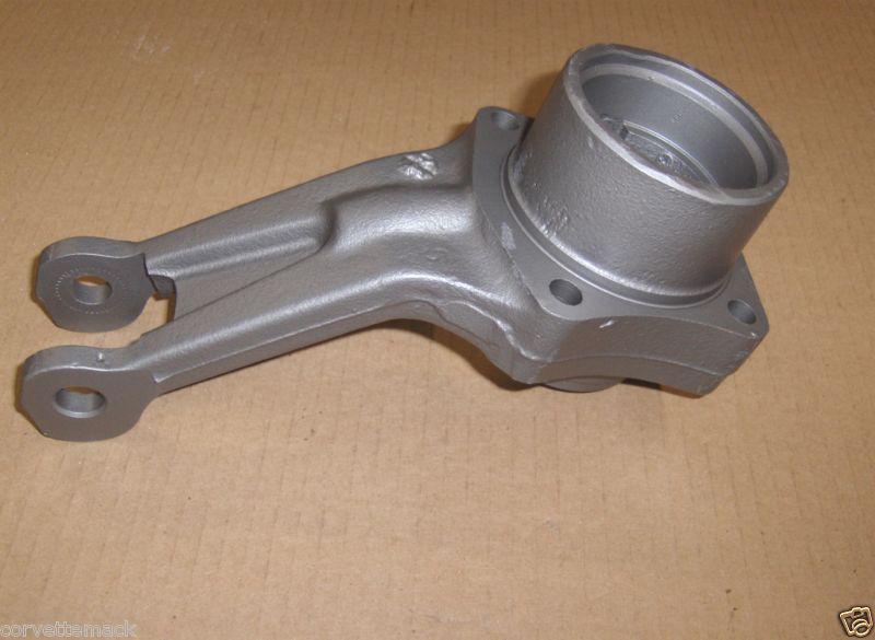 CORVETTE REAR WHEEL TRAILING ARM BEARING HOUSING RH 65,66,67,68,69,70,71,72-82, US $65.00, image 3