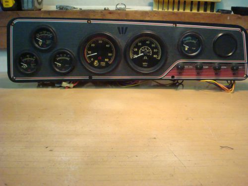 Wellcraft eclipse dash with teleflex guages &amp; glove box cover
