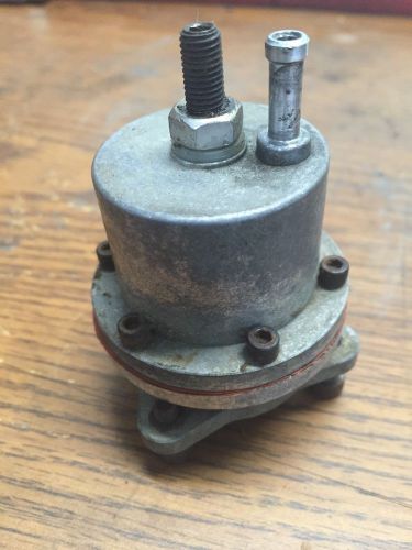 Mustang 302 adjustable fuel pressure regulator