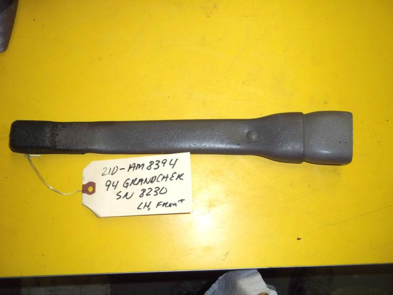 93 94 jeep grand cherokee right passenger front seat belt buckle receiver female
