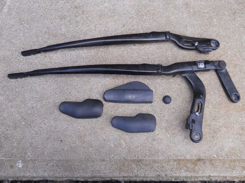 2002-08 bmw 745i, 750i, bmw pair windshield wipers arms.  other parts available.
