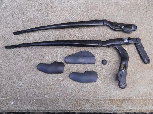 2002-08 bmw 745i, 750i, bmw pair windshield wipers arms.  other parts available.