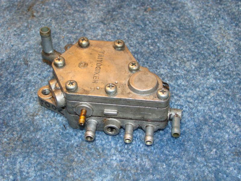 Yamaha vmax 700 triple snowmobile fuel pump carb engine 700 xtc moutain max