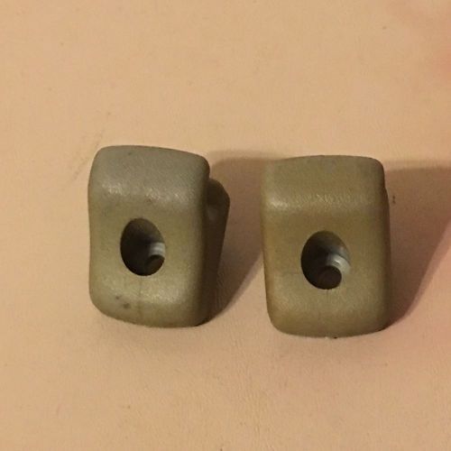 Nissan hardbody d21 sunvisor roof clips pair gray that looks brown color #2