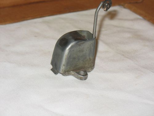 Vintage carburetor choke pull-off