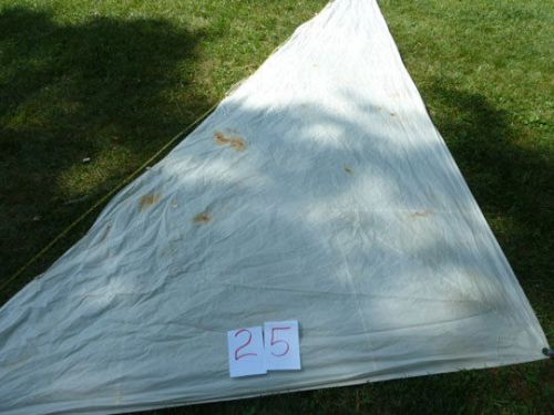 Jib sail - lf: 17'9", lch: 14'10", foot: 8' - good - white bag. snaps on luff.