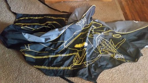 Ski-doo rev xp intense cover 280000568 like new
