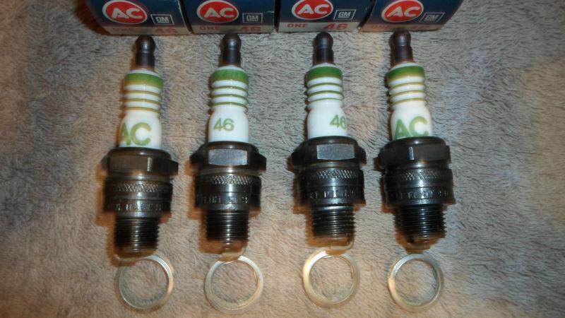 4 nos ac 46 spark plugs green rings  small block chevy corvette