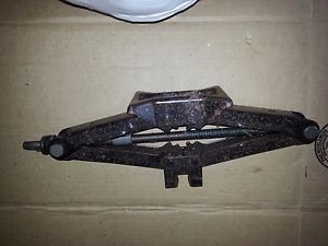 1997 lexus es300 jack