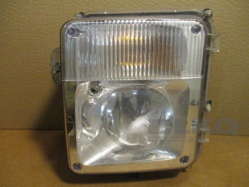 04 05 06 07 08 09 cadillac srx drivers lh bumper driving fog light 25761287 oem