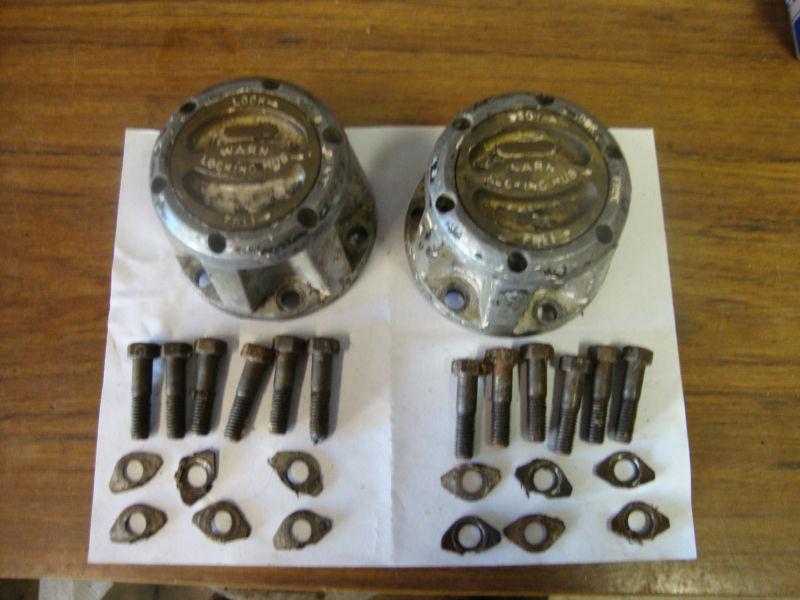 Purchase Warn M54 Locking Hubs 4X4 Jeep For Parts in Chaska, Minnesota