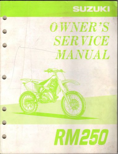 1998 suzuki motorcycle rm250 p/n 99011-37e52-03a owners service manual (842)