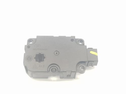 ZBAT0084D02 motor for opening the ventilation flaps for Audi A4 avant 3.0 2062218-, US $, image 5