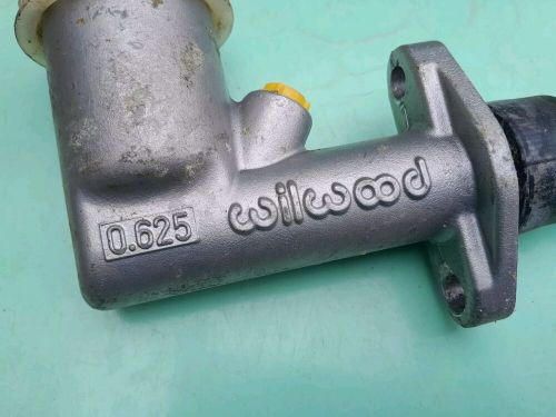 Wilwood 0.625" integral brake/clutch master cylinder 5/8" (rd3619)