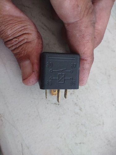 Jaguar Black 4 Pin Multipurpose Relay Hella 4RA 003 510-33 12v Original, US $9.95, image 2