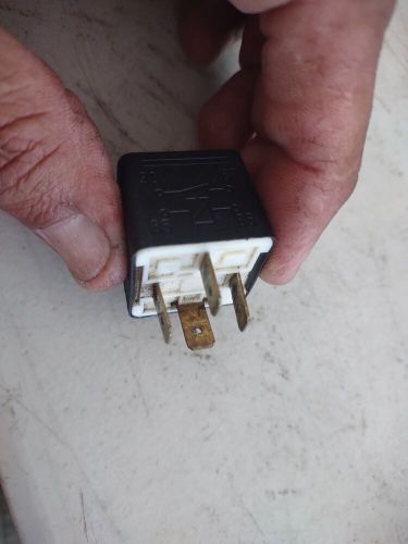 Jaguar Black 4 Pin Multipurpose Relay Hella 4RA 003 510-33 12v Original, US $9.95, image 5