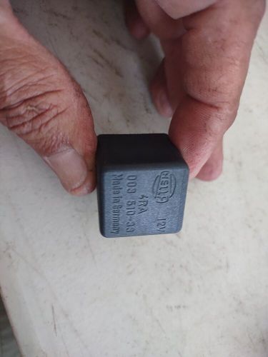 Jaguar Black 4 Pin Multipurpose Relay Hella 4RA 003 510-33 12v Original, US $9.95, image 12