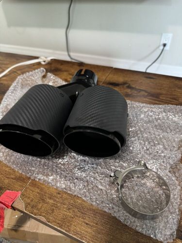 2.5 "Inlet 63MM Double Exhaust Tip Carbon Car Pipe Rear Tip Rear Tip 3.5" Outlet, C $80.00, image 2