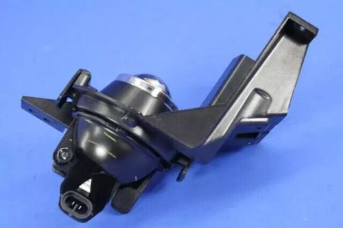 Genuine mopar front fog lamp right 68187870ab