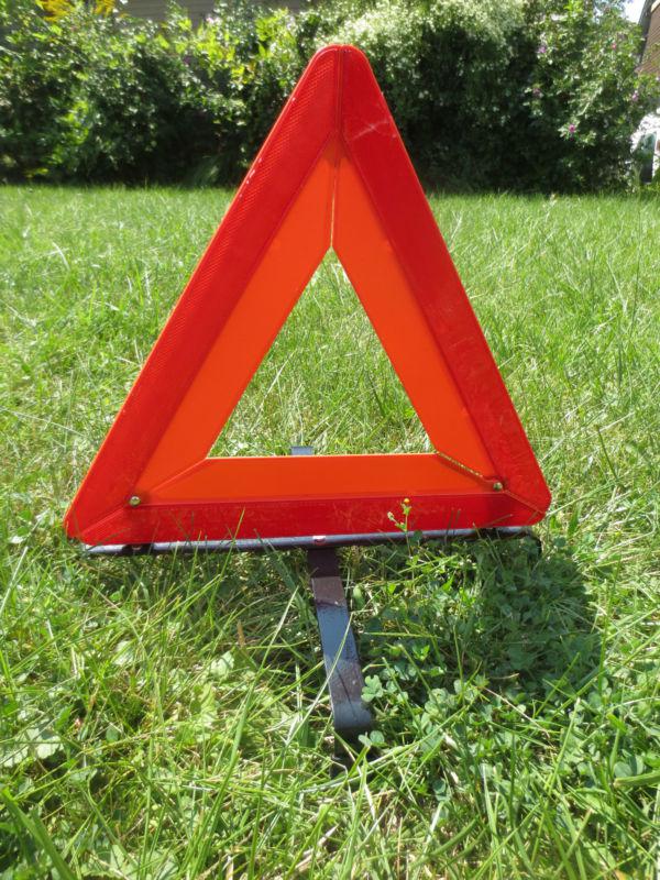 Car or truck trouble reflective triangle warning sign collapsible orange and red