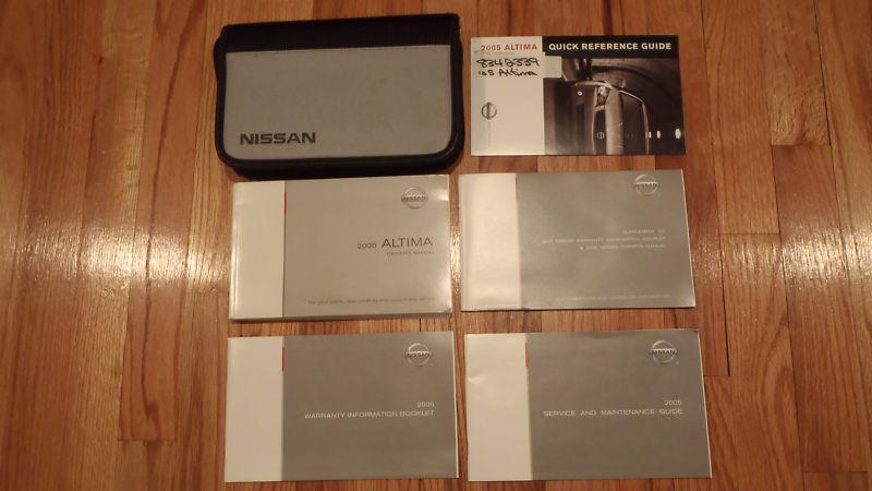 2005 nissan altima owners manual and warranty booklets used