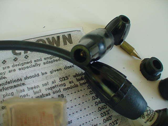 Vintage spark plugs & insulators Harley,Indian,Henderson ,18mm, 2 ea, US $34.50, image 8