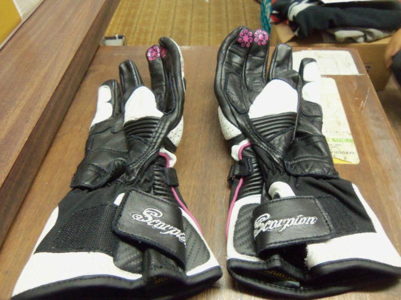 Scorpion ladies riding gloves  sz xl long