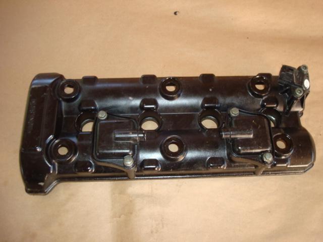 2005-6 suzuki gsxr1000  valve cover