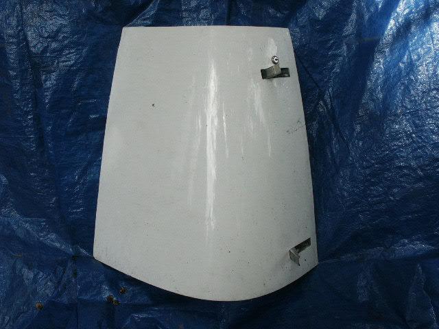 Beechcraft baron b58 right side nose baggage door