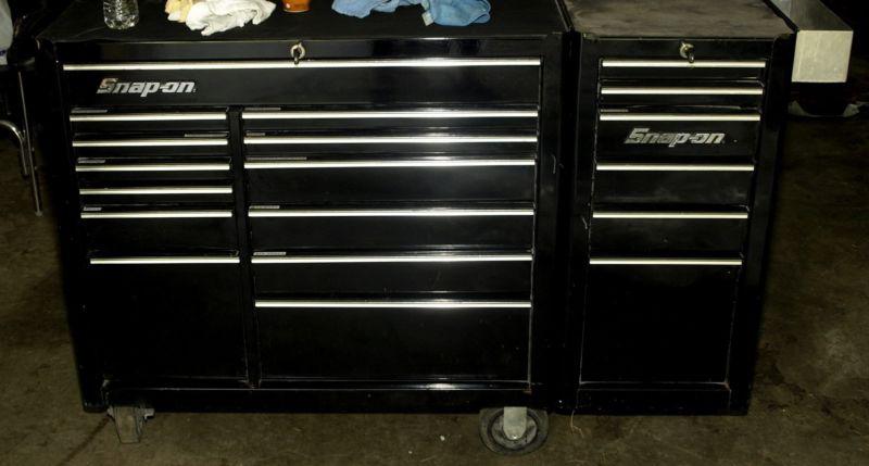 Snap on  roll cab toolbox  w/ end cab