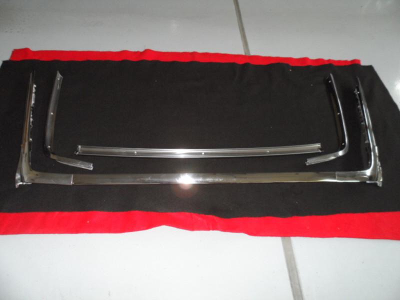 1961-63 ford thunderbird hardtop front and back window trim