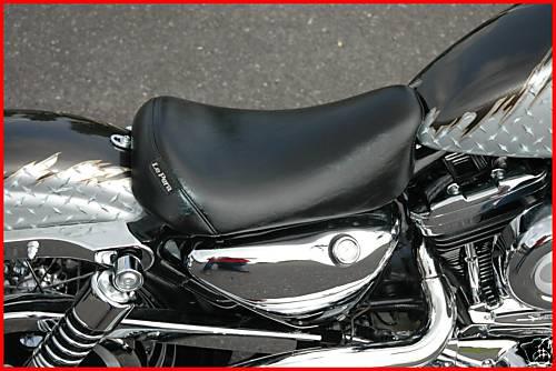 Lepera le pera barebones bare bones lt solo seat 1982-2003 harley sportster xl