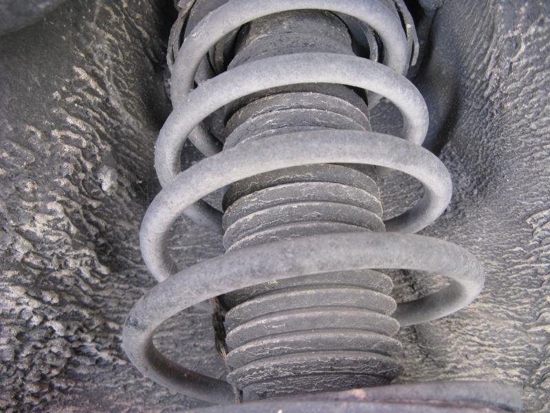 00 01 02 mazda 626 l. left driver lh strut spring shock suspension rear 4 cyl