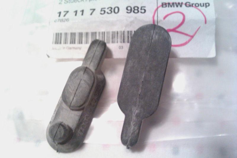  2003-10 bmw 5 series  radiator rubber mounting/ 2x