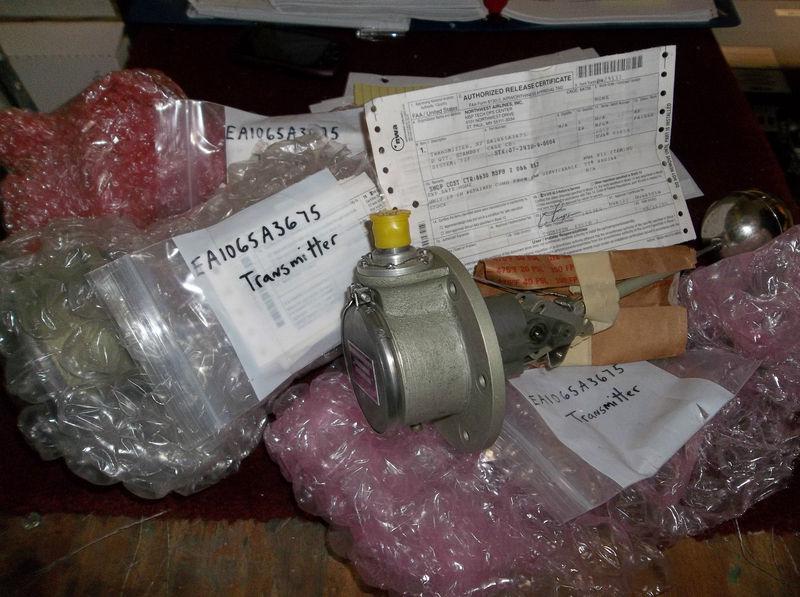 Aviation transmitter pn: ea1065a3675 (price for qty of 3) 