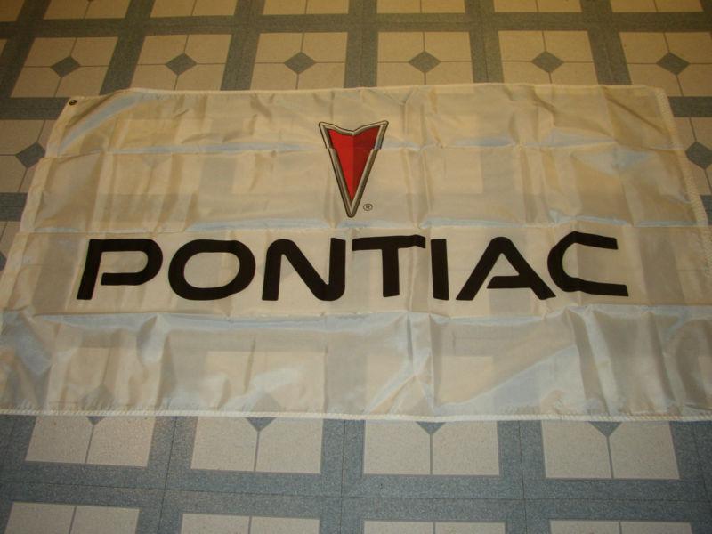 Pontiac racing flag, large,nascar,rare!!