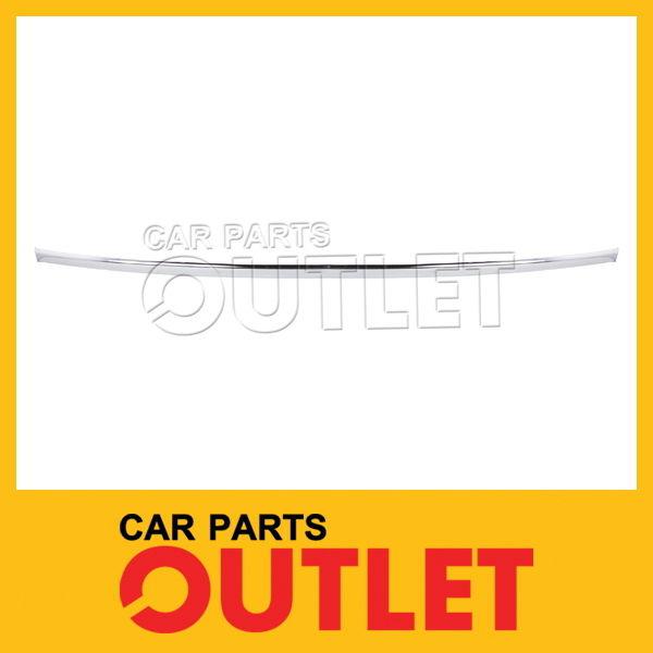 Buy 19982001 Lincoln Town Car Rear Bumper Chrome Molding New FO1157243 Center Trim in