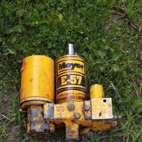 Meyer e 57 pump  plow pump