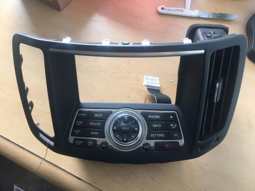 Infiniti g37  radio display gps navigation switch control panel oem