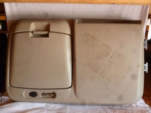 03-06 cadillac chevrolet escalade suburban dvd &amp; screen monitor 15233650 c44956