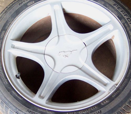 1999 2000 - 2004 ford mustang 5 lug 17&#034; 5 spoke or star silver rim &amp; cap only