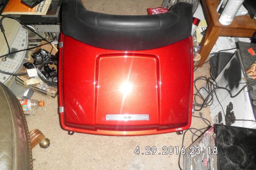 Oem harley davidson detachable  touring  speakers and wiring  installed