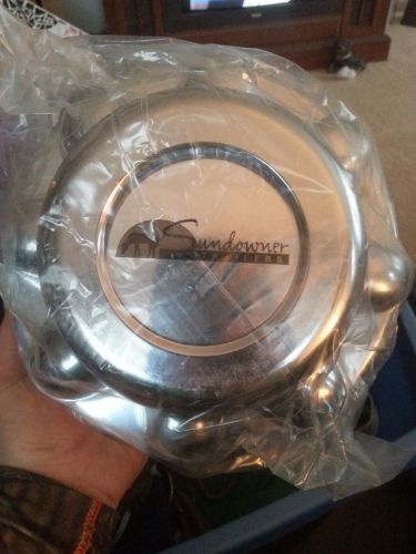 New sundowner trailer hub cap