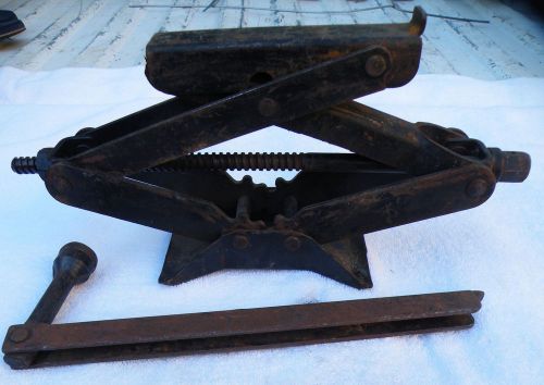 Corvette corvair scissor jack origl w/ orig lug handle 61 62 63 64 65 66 67 68